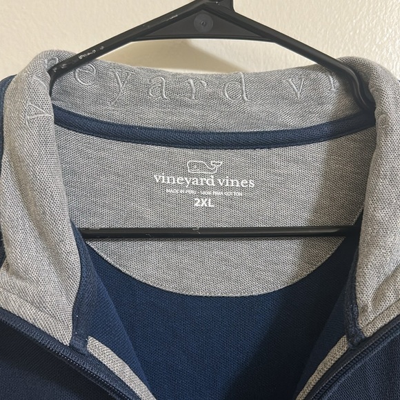 EUC Vineyard Vines Quarter Zip Long Sleeve Pullover Logo 2XL - Picture 2 of 4